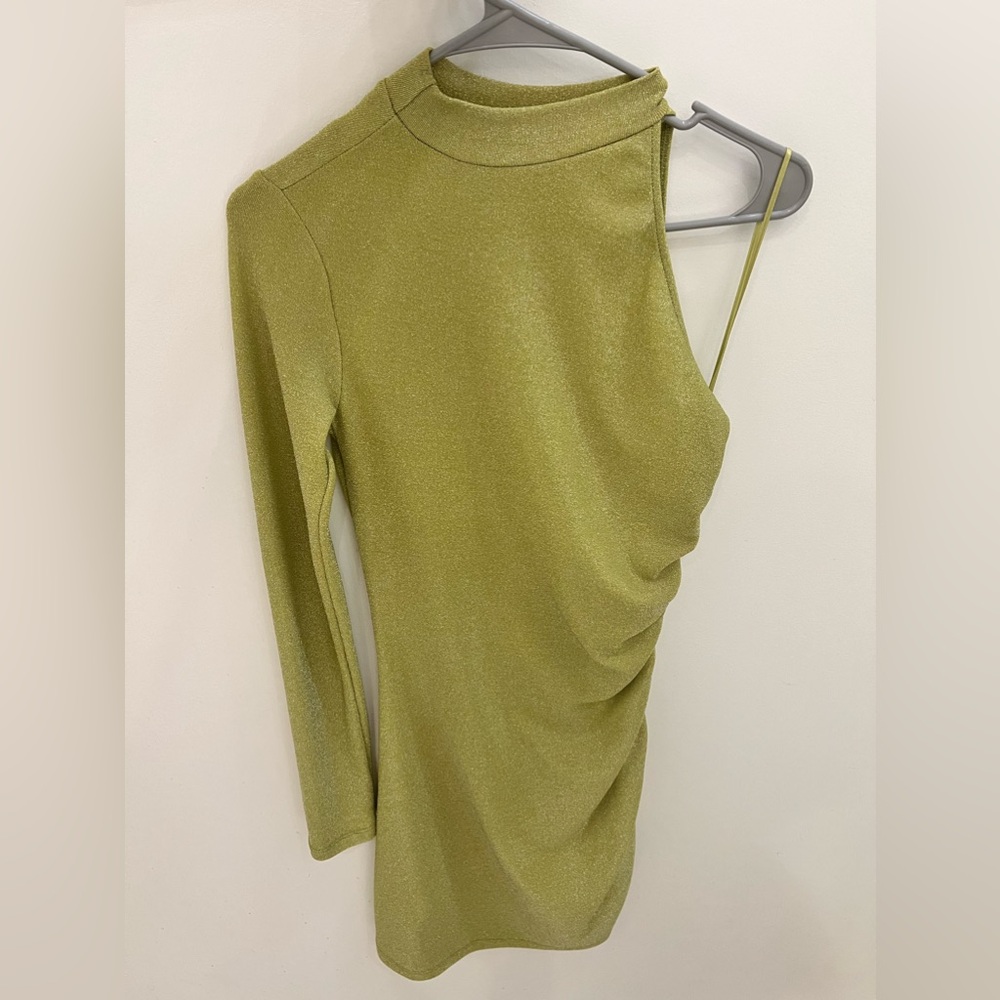 ZARA dress - Picture 1 of 3